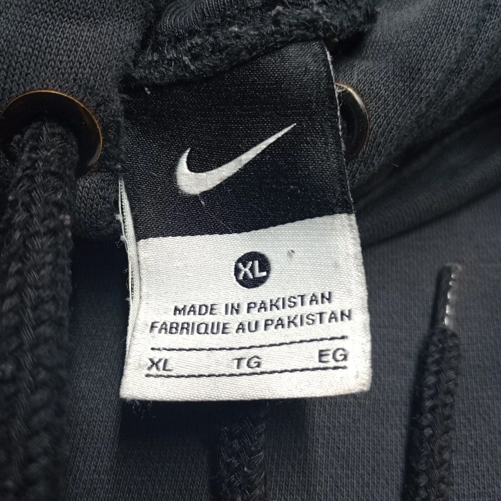 Nike ship out